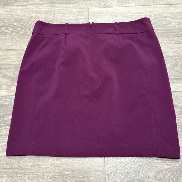 Daisy Fuentes Vibrant Purple Mini Skirt - Picture 2 of 9